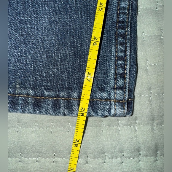 Britannia Women's Blue Jeans. Size 10P. VGUC - Picture 9 of 10